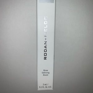 BNIB R+F Brow Defining Boost in Black 
Reg $112